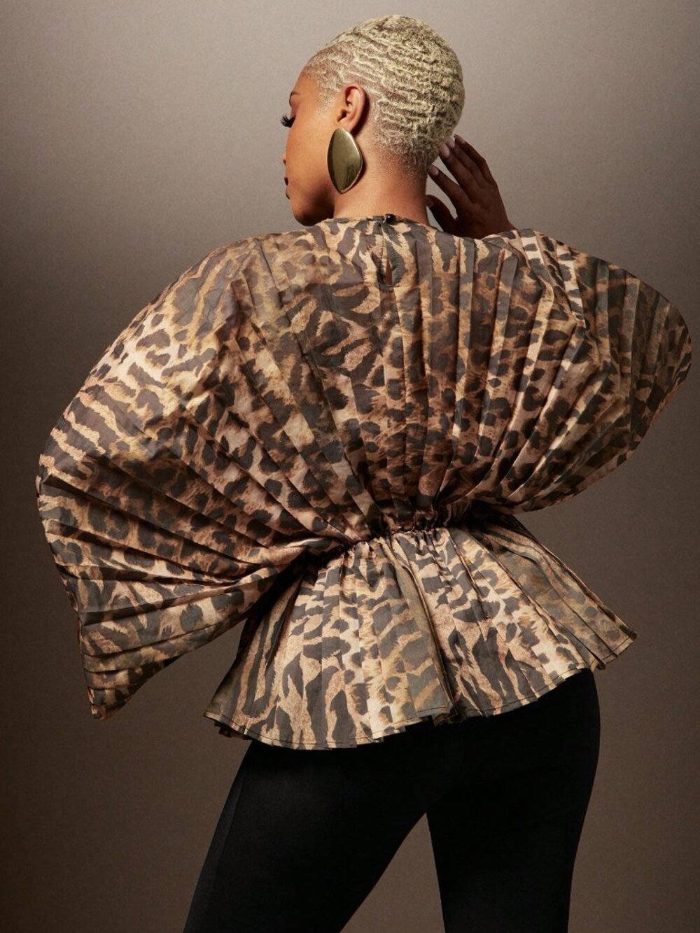Multicolor Casual Women's Statement Sleeve Animal Print Pleated Peplum Top - Picture 2 of 5